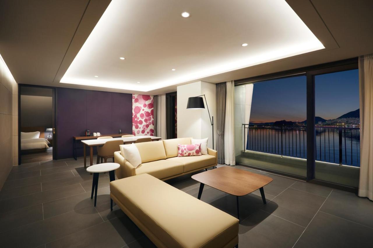 Yeosu Belle Mer Exterior photo